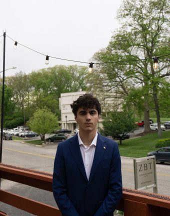 Luke_Zuzovsky_Communications